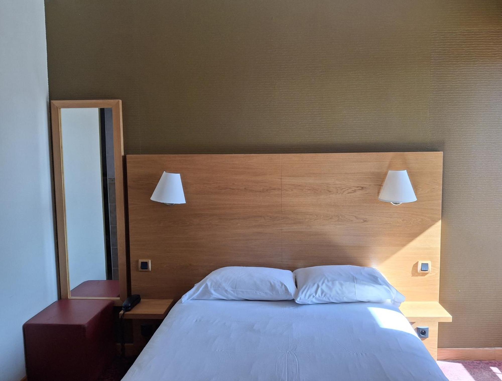 Hotel Tour Maje Rodez Eksteriør bilde