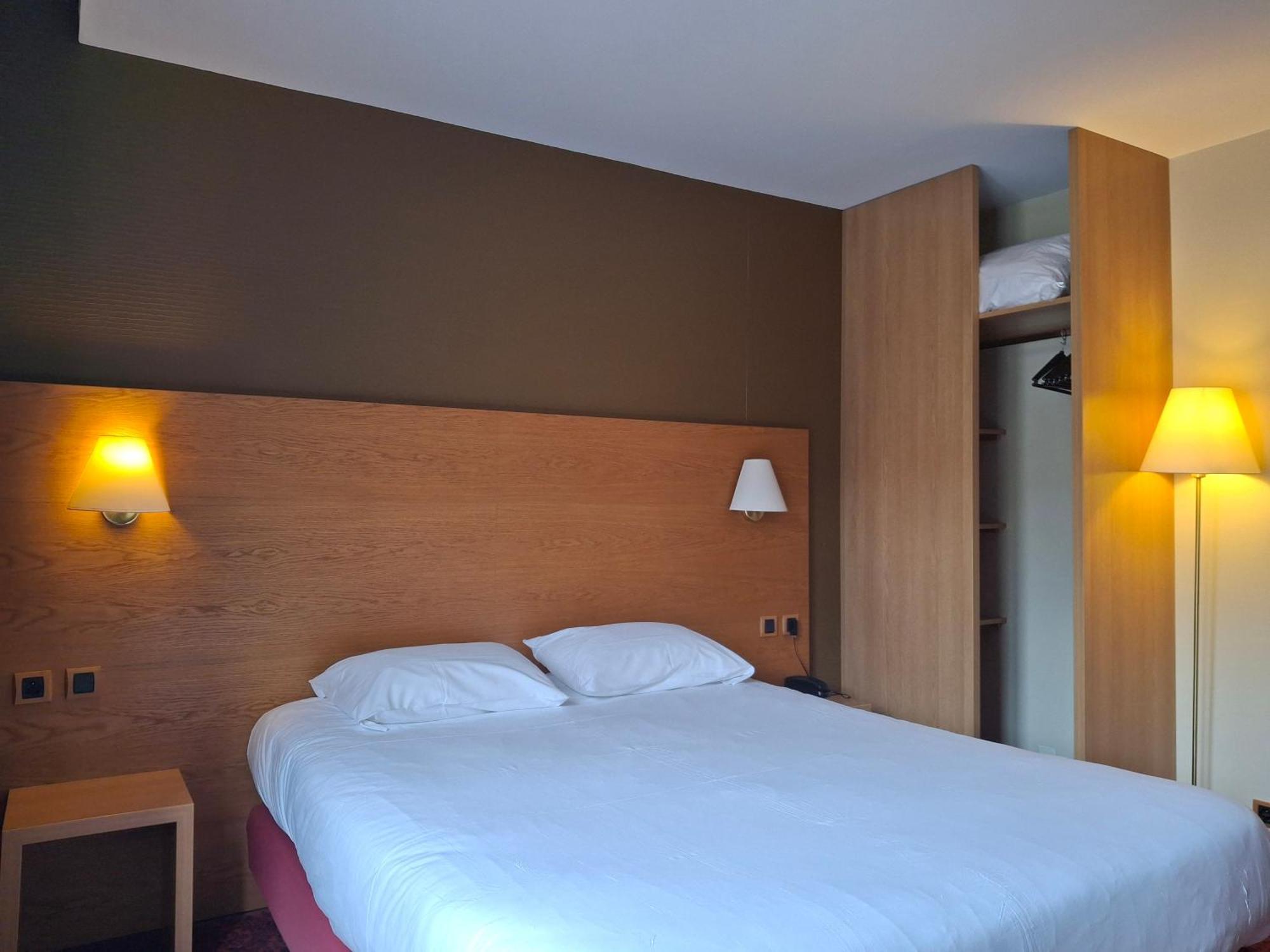 Hotel Tour Maje Rodez Eksteriør bilde